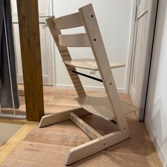 トリップトラップチェア ホワイトウォッシュの画像