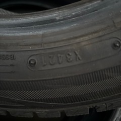 ダンロップウインターマックス　　　155/65-14
の画像
