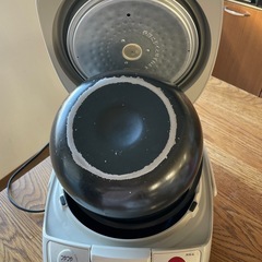 TIGER JKW-A 炊飯器 IH シルバーの画像