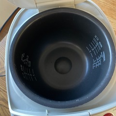 TIGER JKW-A 炊飯器 IH シルバーの画像