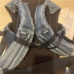 キューズベリー　美品　抱っこ紐の画像