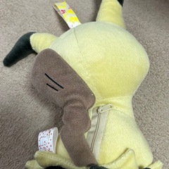 ミミッキュぬいぐるみの画像