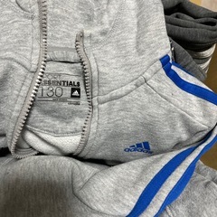 アディダススウェット上下　130 3着　オマケいろいろの画像
