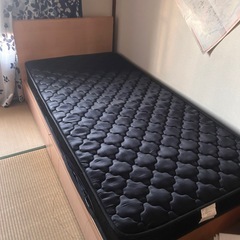 シングルベッドの画像