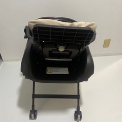 combi 子供用　椅子　の画像