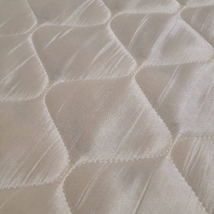 クイーンサイズ ベッドフレーム & マットレスセット （NITORI 圧縮ポケットコイルマットレス RX05 / 厚さ20cm）の画像