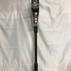 【北見市発】アイリスオーヤマ IRISOHYAMA 充電式サイクロンステッククリーナー SCD-141P-B 2021年製 黒 一人暮らし アレルギー対策 布団 (E3743wYM)の画像