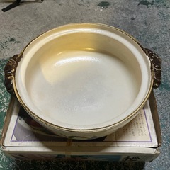 大きい土鍋の画像