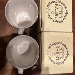 ピーターラビットのマグカップセットの画像
