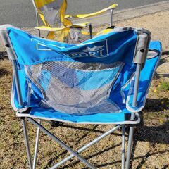 折り畳みチェア（緑・青・黄の3脚）の画像