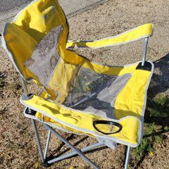 折り畳みチェア（緑・青・黄の3脚）の画像