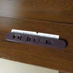 ① モダンデコ フレームのみ ダブルベッド 幅141×全長212×高さ70.5cm コンセントあり 宮付き 引き出し付き ベッド下収納 ダブルサイズ 苫小牧西店の画像