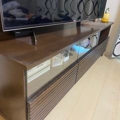 テレビ台の画像