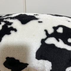 座れる牛　牛　ぬいぐるみ　の画像