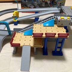 交渉中　
トミカアクション高速どうろの画像