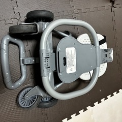 持ち運び用ベビーカーの画像