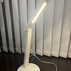 IKEA デスクライトの画像