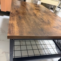 【無料・早い者勝ち】オシャレ ローテブルの画像