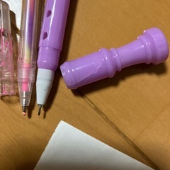 【お取引中】色付きボールペン3本の画像