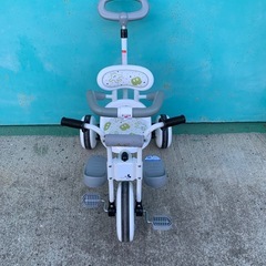 ディズニートライクピュア ハンドル付き 子供三輪車（ホワイト） トイザらス限定 の画像
