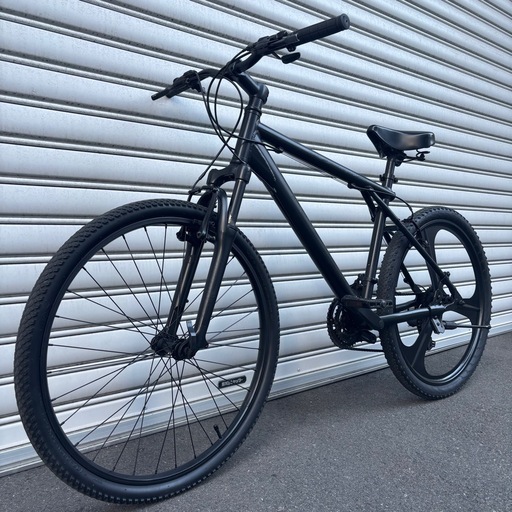 【8万で購入】マウンテンバイク 黒 26インチ 美品 マットブラック 極太タイヤ 高級名門シマノ社製変速搭載 MTB　BMX ビーチクルーザー ファットバイク クロス ピスト ロードお洒落 自転車【早い者勝ち】