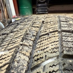 1シーズン使用！ジムニー用スタッドレス4本！ナンカン 175/80R16の画像