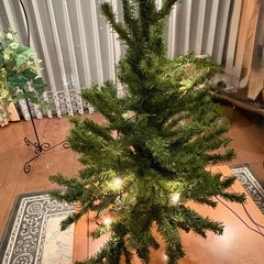 クリスマスツリーの画像