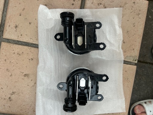 フリードGT系　ディーラーオプション　フォグランプ　左右セット