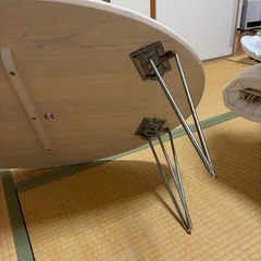 テーブル（ちゃぶ台？）の画像