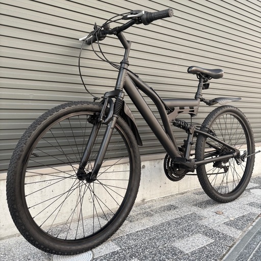 【7万で購入】マウンテンバイク 黒 26インチ 美品 マットブラック 極太タイヤ 高級名門シマノ社製変速搭載 MTB　BMX ビーチクルーザー ファットバイク クロス ピスト ロードお洒落 自転車【早い者勝ち】