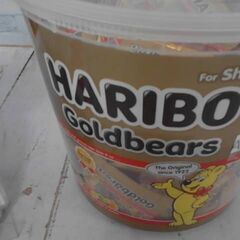 コストコ商品番号　50580　ハリボー ゴールドベアー ドラム 1000g　A17307の画像