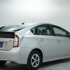 🚗頭金0円で車が買えるキャンペーン実施中🚗✨トヨタ プリウス 　Ｓの画像