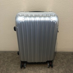 シフレ siffler トライデント TRI2035K-67 (97〜102L) 無料受託手荷物最大サイズ ファスナータイプ ７泊〜長期用 スーツケースの画像