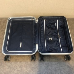 シフレ siffler トライデント TRI2035K-67 (97〜102L) 無料受託手荷物最大サイズ ファスナータイプ ７泊〜長期用 スーツケースの画像