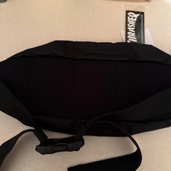 新品　THRASHER ウェストポーチ　斜め掛けバッグの画像
