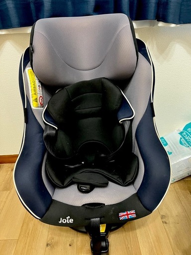 【少しの値下げ可】JOIE チャイルドシート