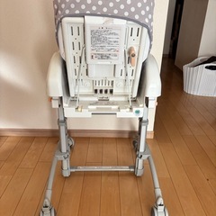 【Aprica】ハイローベッド＆チェア パノラマ（ベージュ）手動・高さ調節可の画像