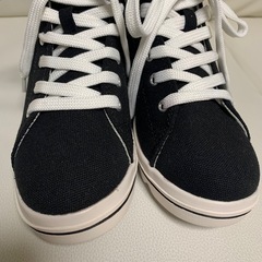 未使用　carnival joy ハイカットスニーカー　ブラック　軽量 の画像