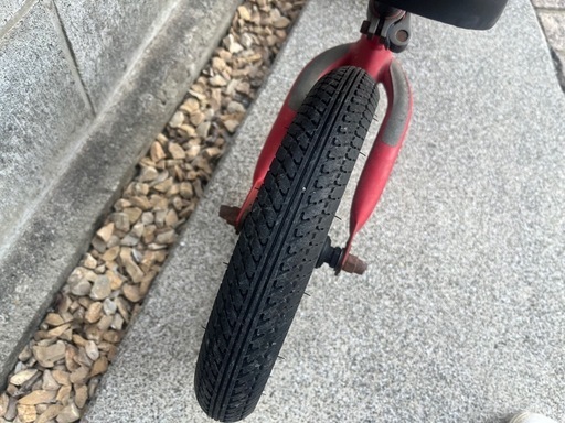 ストライダー　タイヤ交換済み^_^