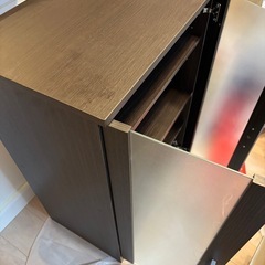 キャビネット 食器棚 
ダークブラウンの画像
