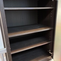 キャビネット 食器棚 
ダークブラウンの画像