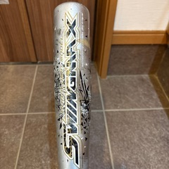 凹んだ軟式少年用バット　ゼット 72センチ　410gの画像