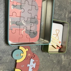 パズル、かるたセットの画像