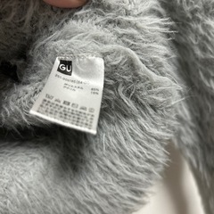 （🐻）Mサイズ　GUグレー🩶 シャギーニットトップスセーターの画像