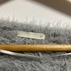 （🐻）Mサイズ　GUグレー🩶 シャギーニットトップスセーターの画像