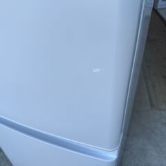 【動作保証あり】MITSUBISHI ミツビシ 2024年 MR-P15J-W 146L 2ドア 冷凍冷蔵庫【管理KRR796】の画像