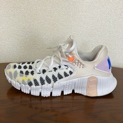 NIKE FREE METCON 4 23.5cmの画像