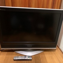 テレビ　Panasonic VIERA 32インチの画像