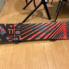 K2 WEAPONスノーボードの画像