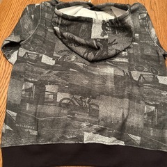 メンズ裏起毛パーカー　新品　サイズM　の画像